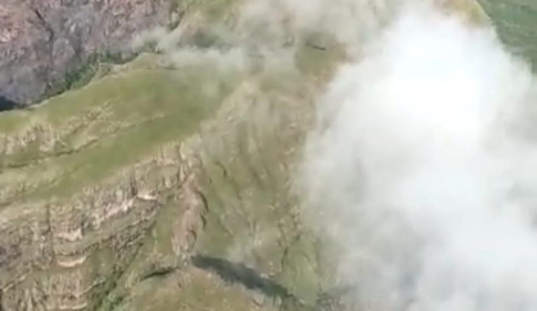 Incendio forestal controlado en el Guamo - Tolima