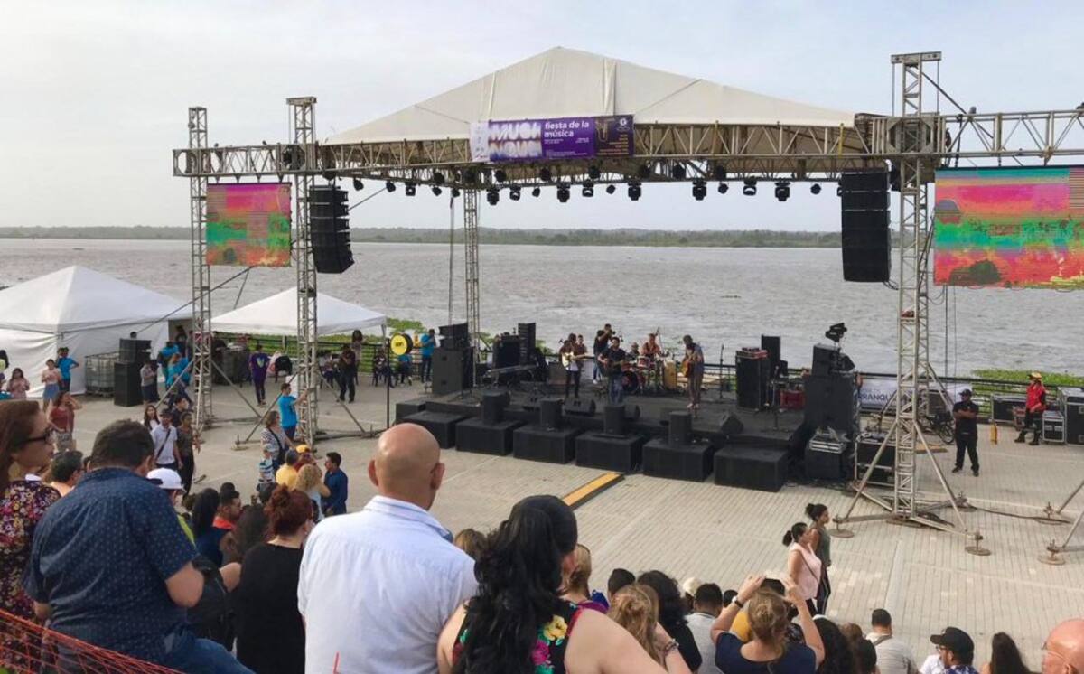 El río Magdalena fue el escenario para escuchar lo mejor de la música