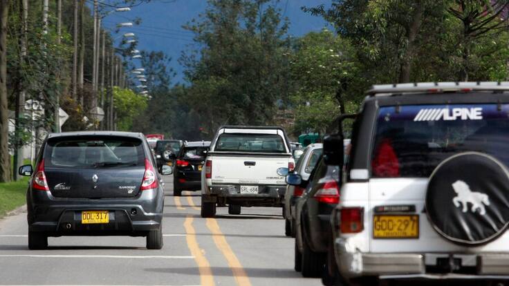 Viajeros: paciencia en la vía Bogotá- Girardot, no se garantiza doble carril