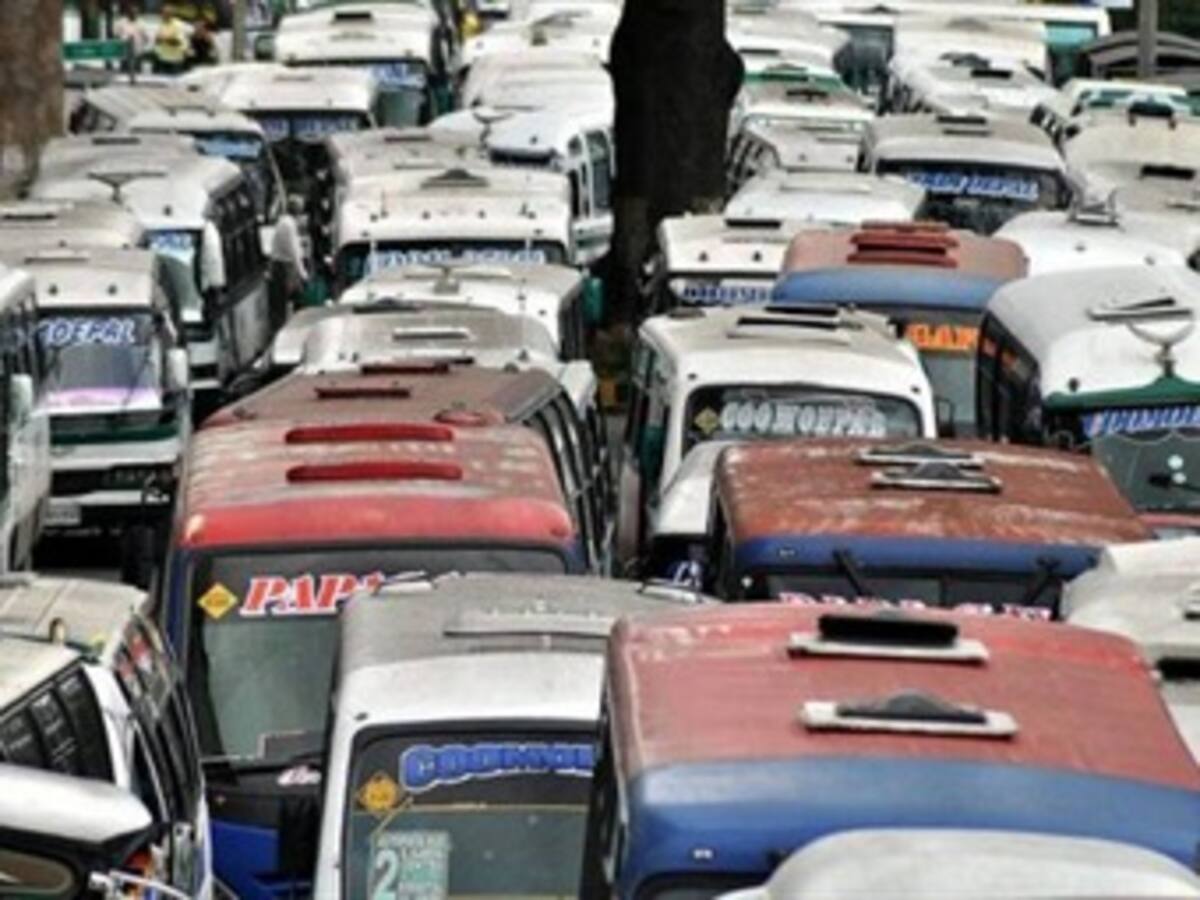 Por llamado a paro 10.000 buses no saldrán a las calles de Bogotá