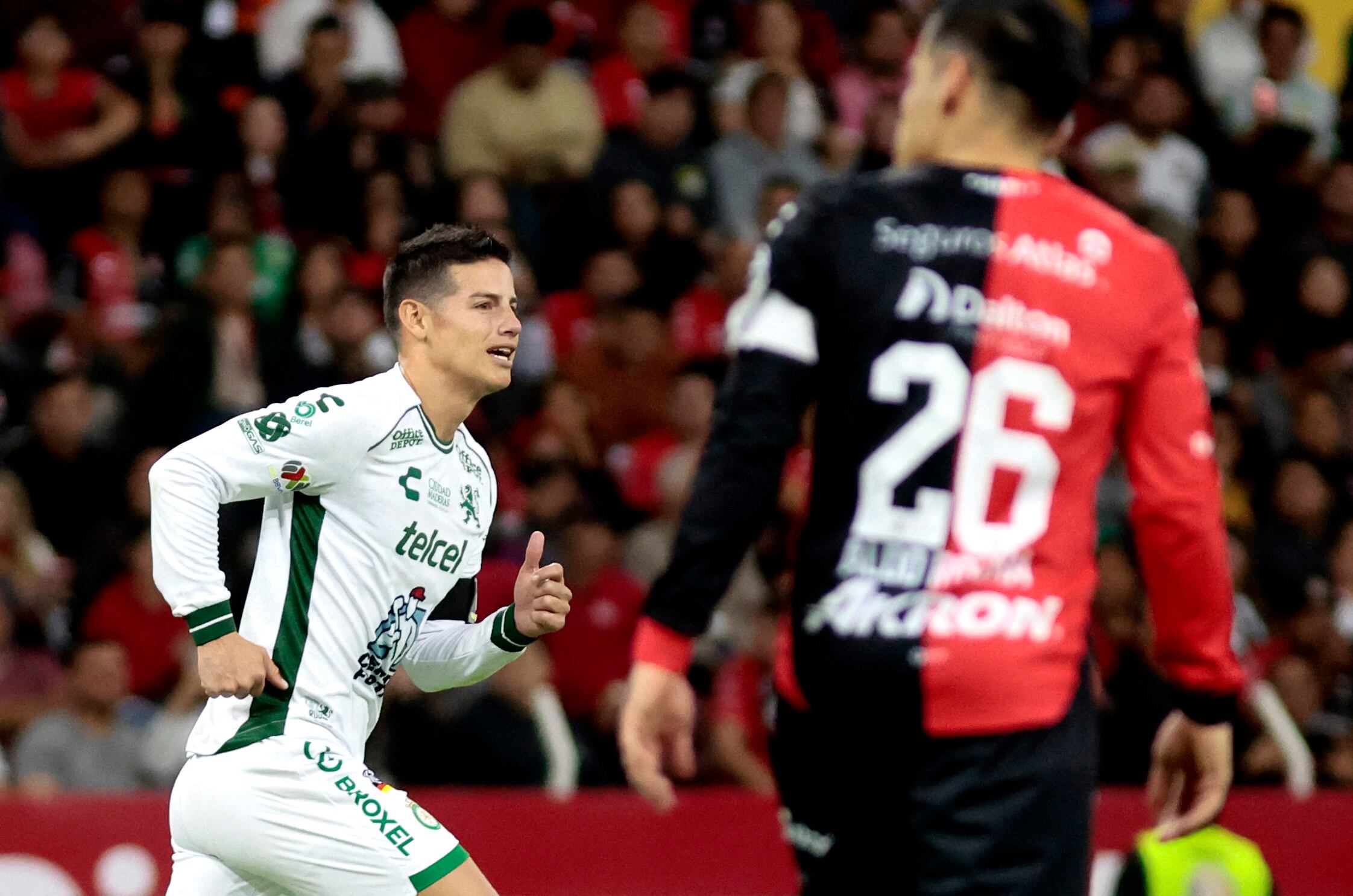 James Rodríguez brilló en la remontada de León sobre Atlas. (Photo by ULISES RUIZ / AFP) (Photo by ULISES RUIZ/AFP via Getty Images)