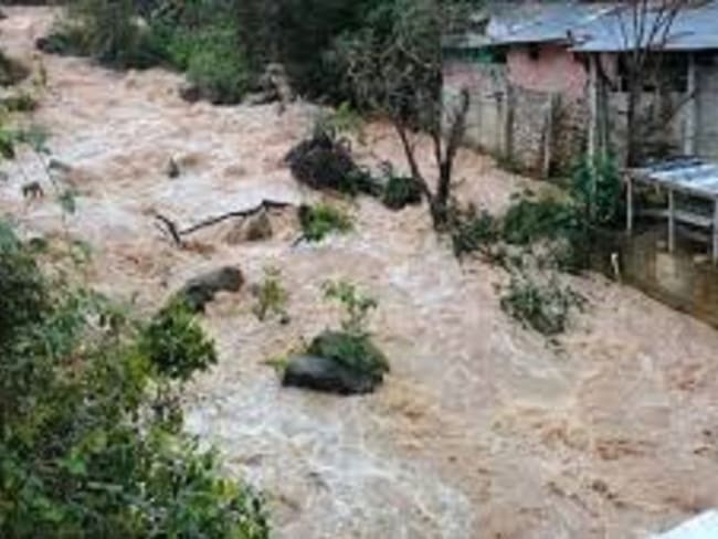 Lluvias no dan tregua en el Tolima, alerta por creciente de ríos
