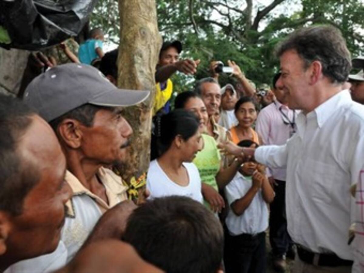 Santos ordenará reforzar seguridad a líderes de tierras en Córdoba