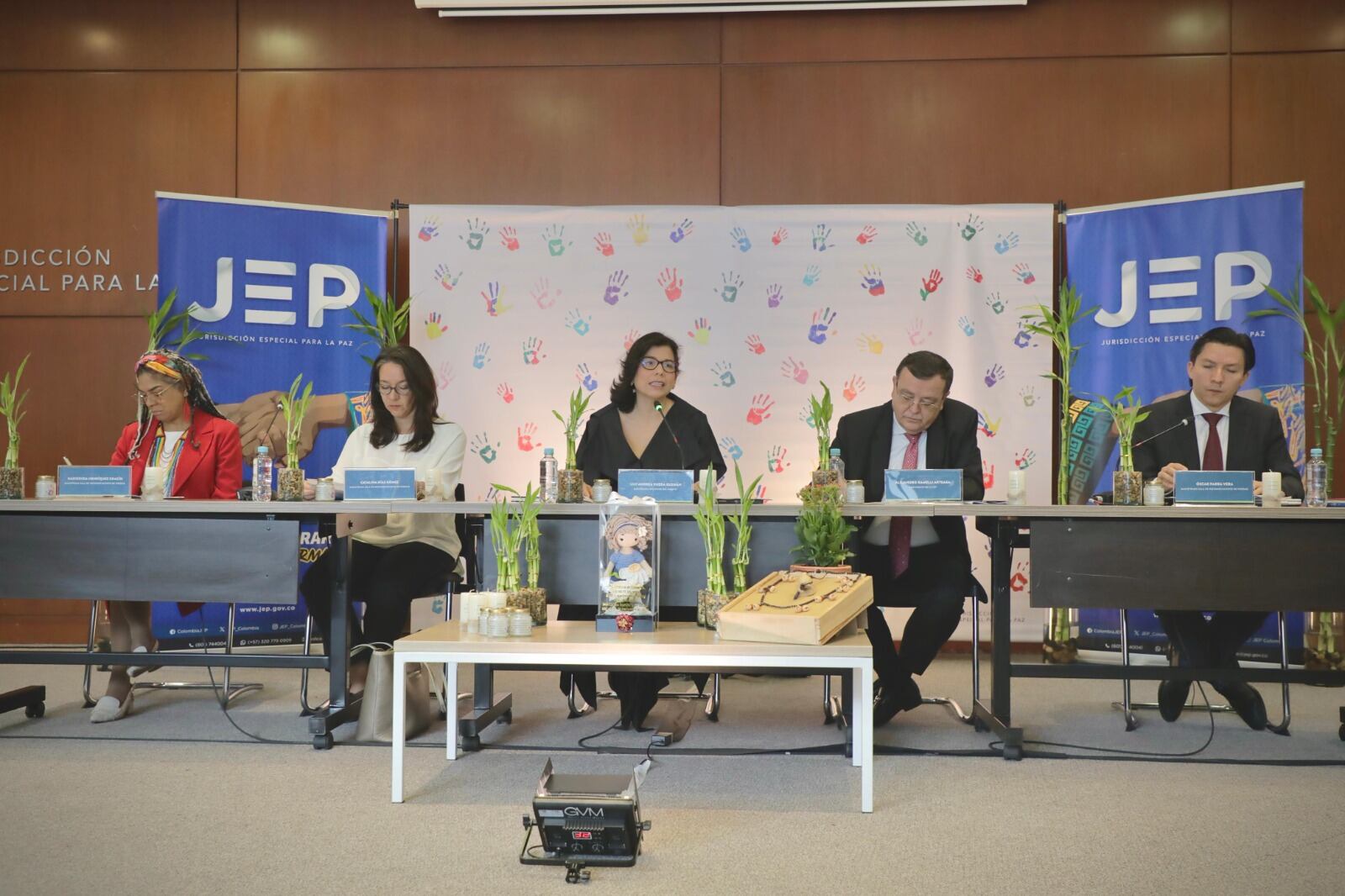 JEP y su imputación en el caso 07 sobre reclutamiento de menores. Foto cortesía Isabel Valdés | JEP