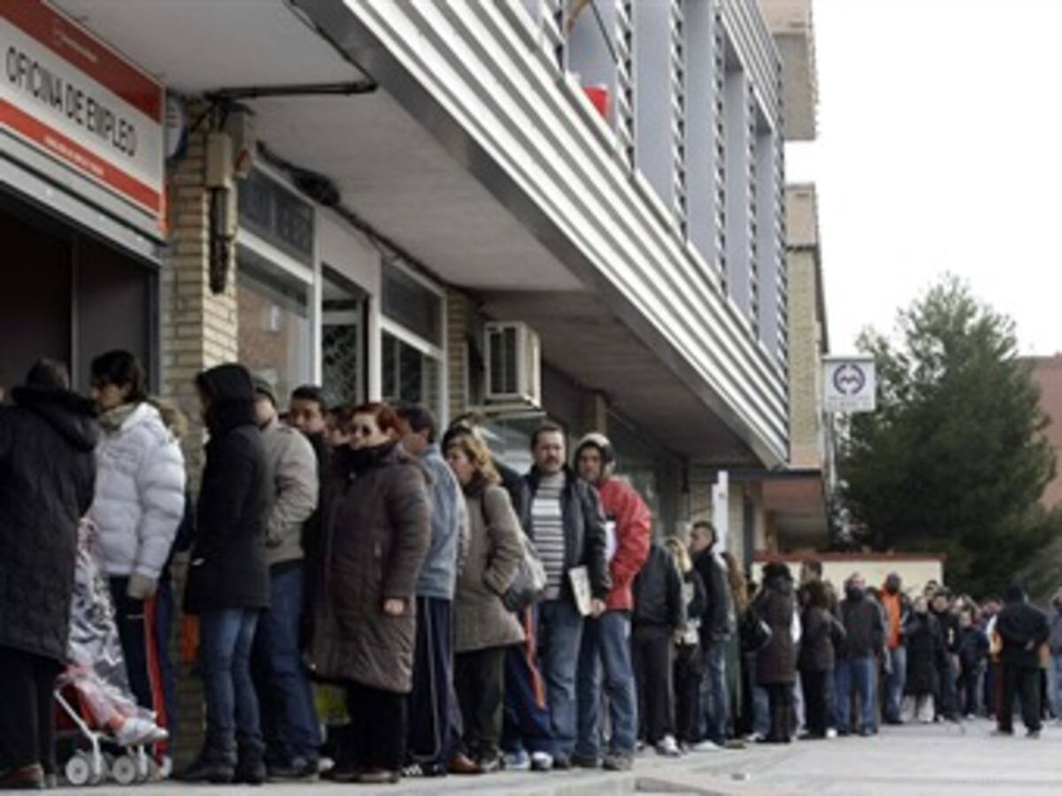 A 11,4% llega el desempleo en la zona euro; en España es de 25,1%
