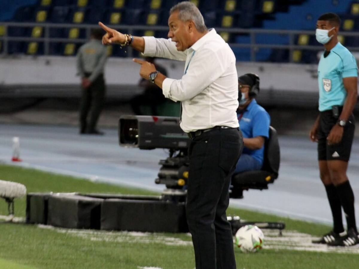 Hernán Torres “no comparte” la postura del presidente del Tolima por su salida