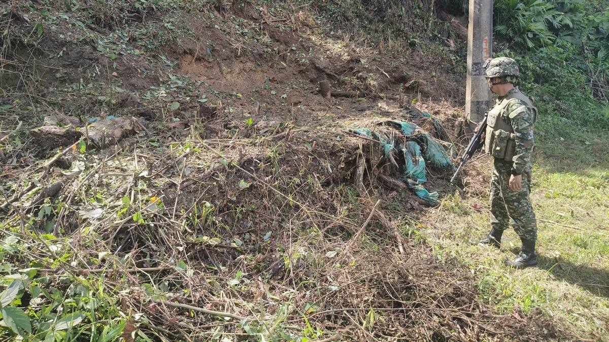 Valdivia: el ejército destruyó un explosivo del ELN en la vía a la costa Atlántica en Puerto Raudal