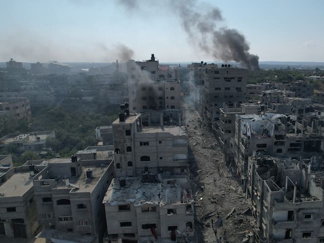 Vista aérea del barrio de Jabalia después de los ataques aéreos israelíes en Gaza, Gaza, el 11 de octubre de 2023. (Foto de Stringer/Anadolu vía Getty Images)