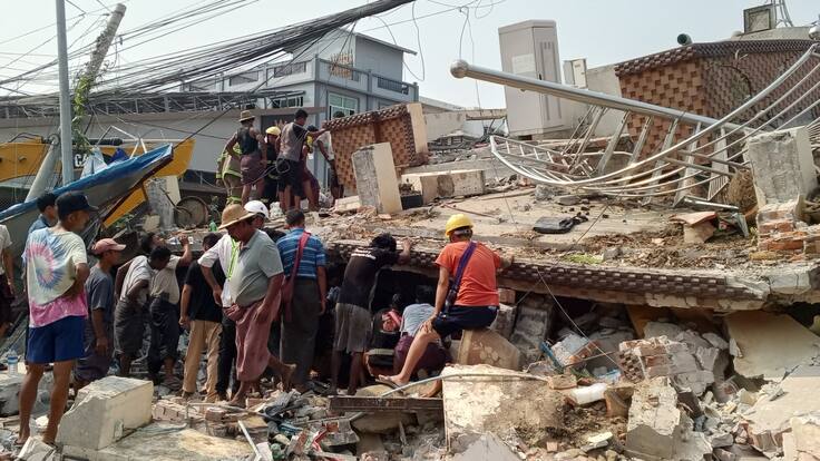 “Una carrera a contrarreloj”: así se está atendiendo la crisis tras fuerte terremoto en Myanmar