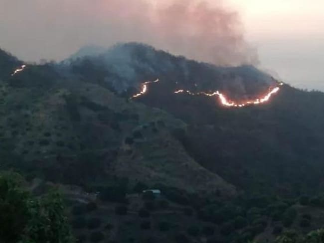 La Sierra Nevada arde en el departamento del Magdalena
