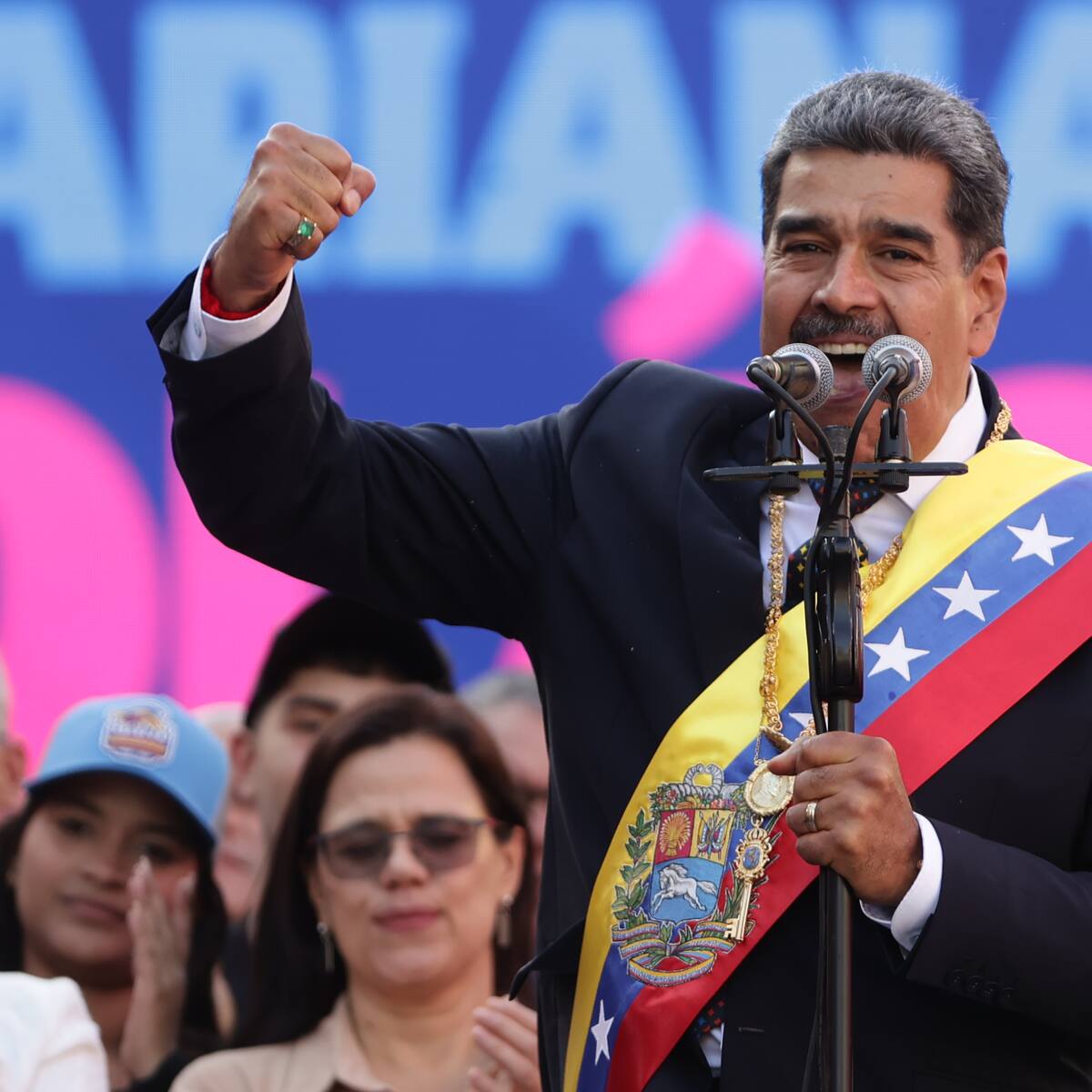 Venezuela limita representación diplomática en Francia, Italia y Países Bajos