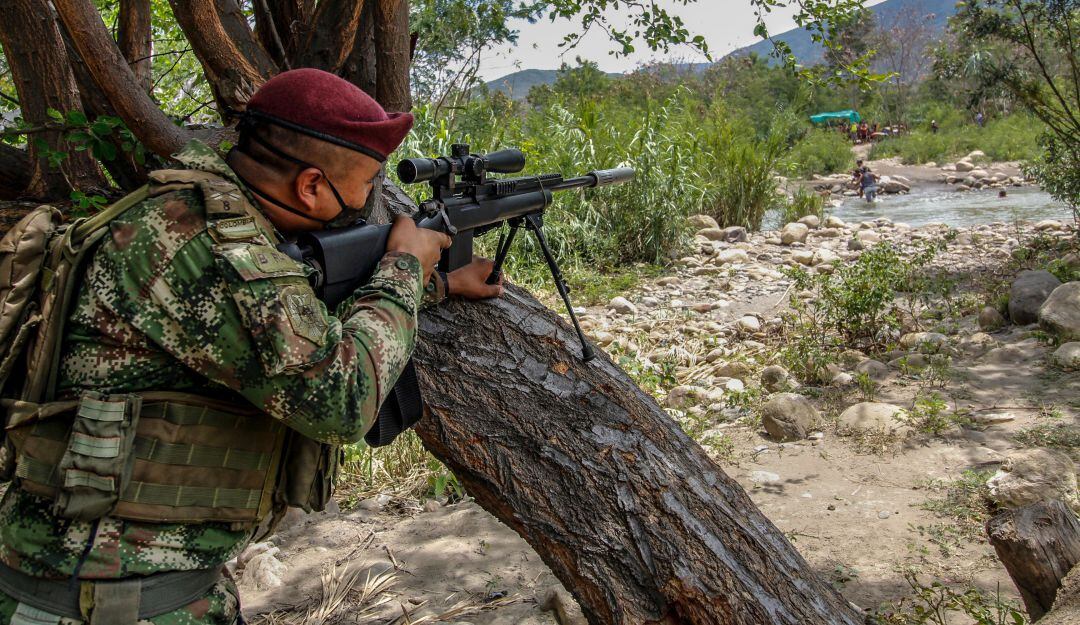 Las tensiones en la frontera colombovenezolana han incrementado en los últimos días tras los enfrentamientos de militares venezolanos y disidencias de las Farc.