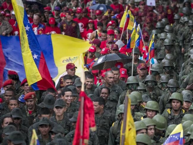 Ascensos militares en Venezuela: condicionados a la lealtad por Maduro
