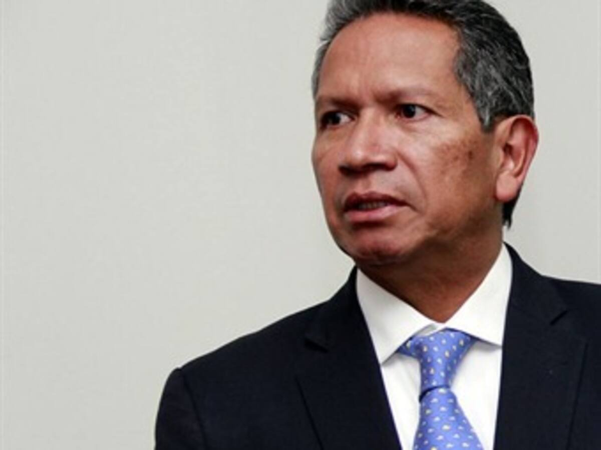 Revocan condena a Hipólito Moreno