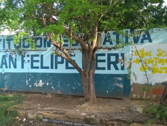 Responsabilizan a Clara Calderón por lo que pase en un colegio en Cartagena