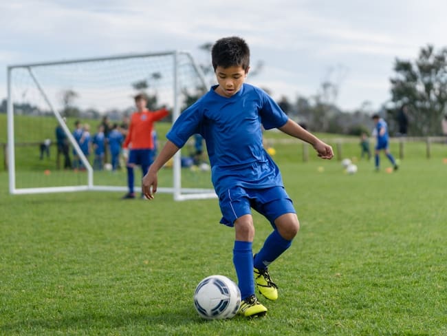Niño entrenando, imagen de referencia // Getty Images