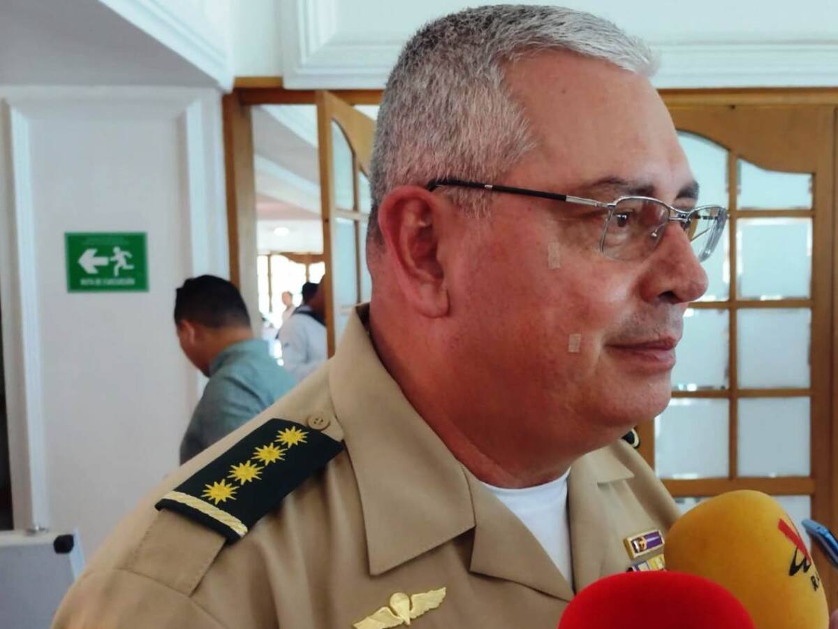 No podemos decir fin de la guerra: comandante de las FFMM a Petro