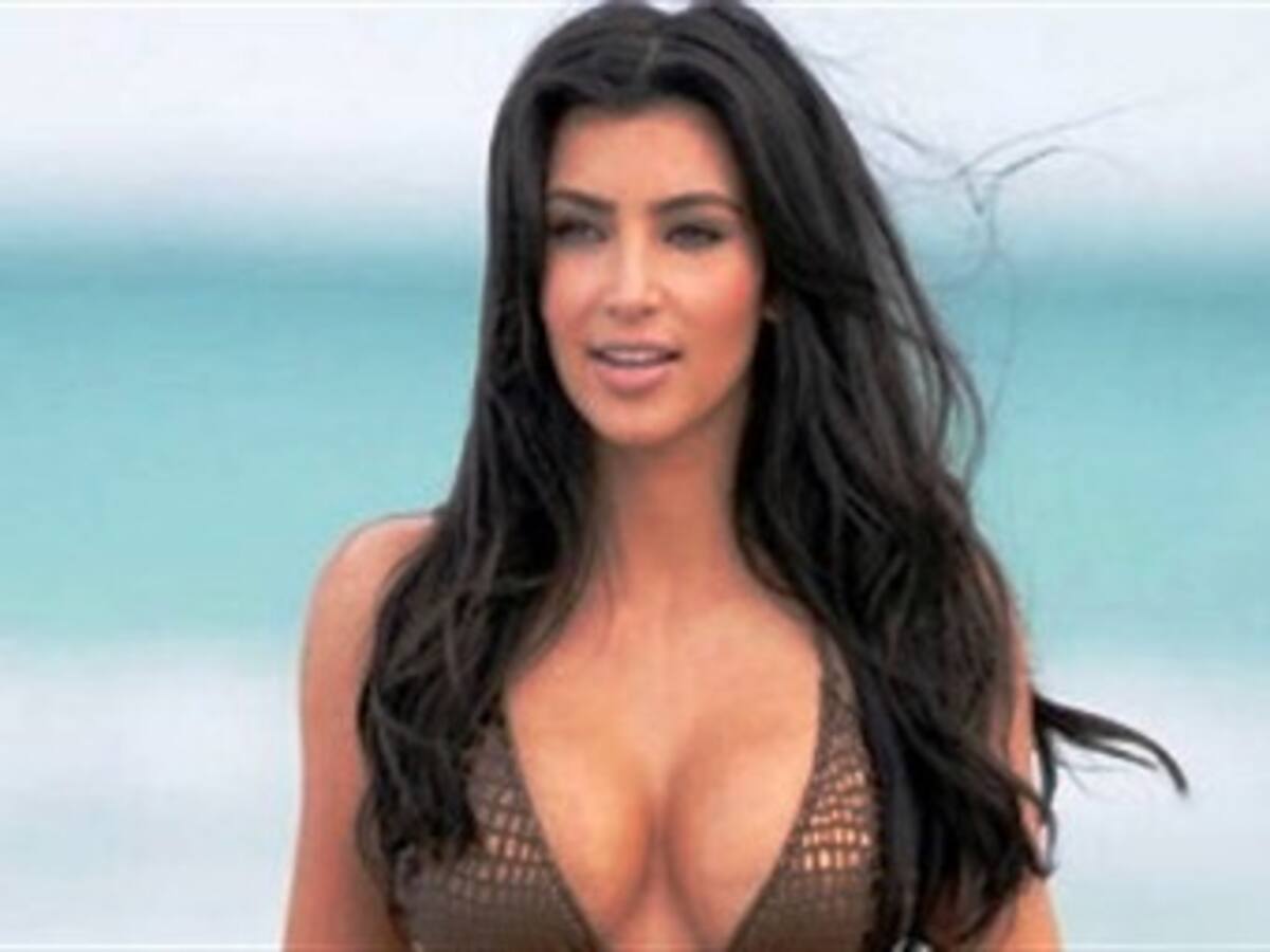 El mundo celebró el Día Internacional del Escote