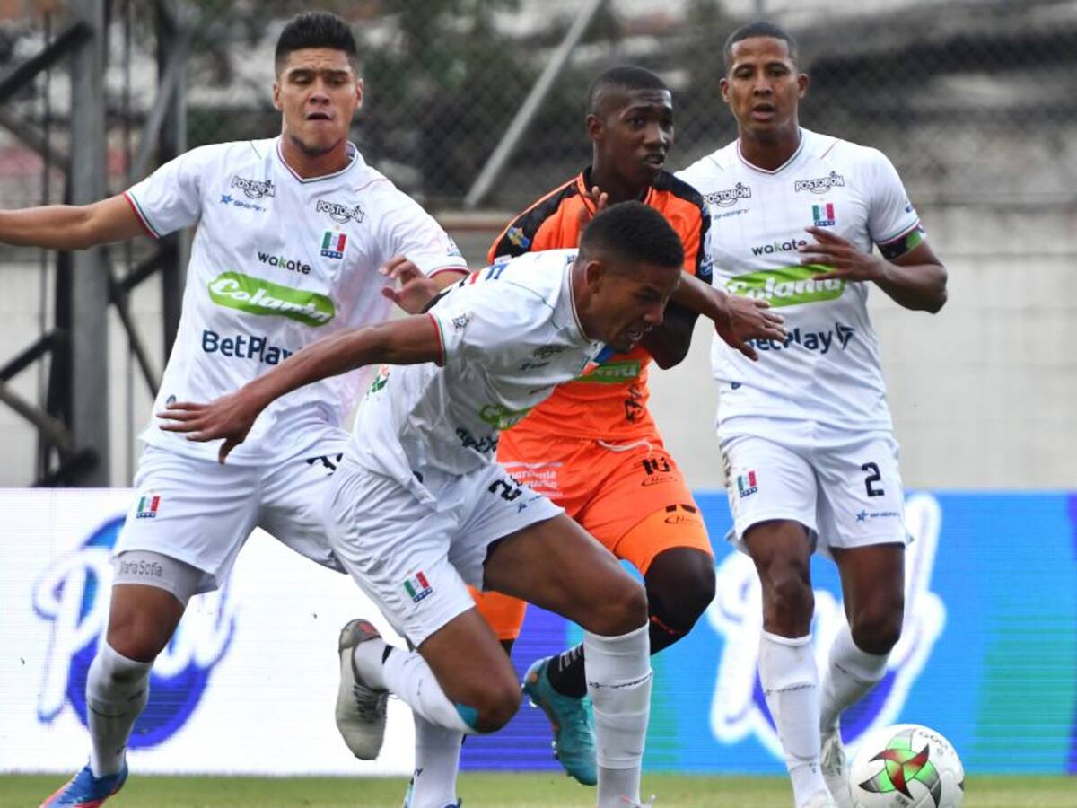 Once Caldas salva un punto de visita en un complicado partido ante Envigado