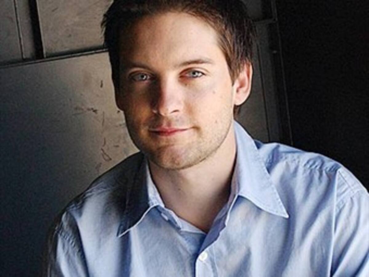 Reclaman al actor Tobey Maguire dinero ganado en partidas ilegales de póquer