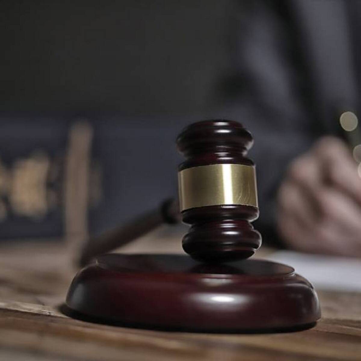 Destituyen e inhabilitan por 12 años a juez penal de Barranquilla