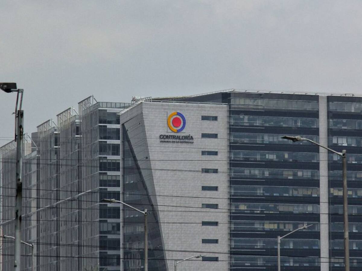 400 son los colados en la vacunación contra el COVID-19