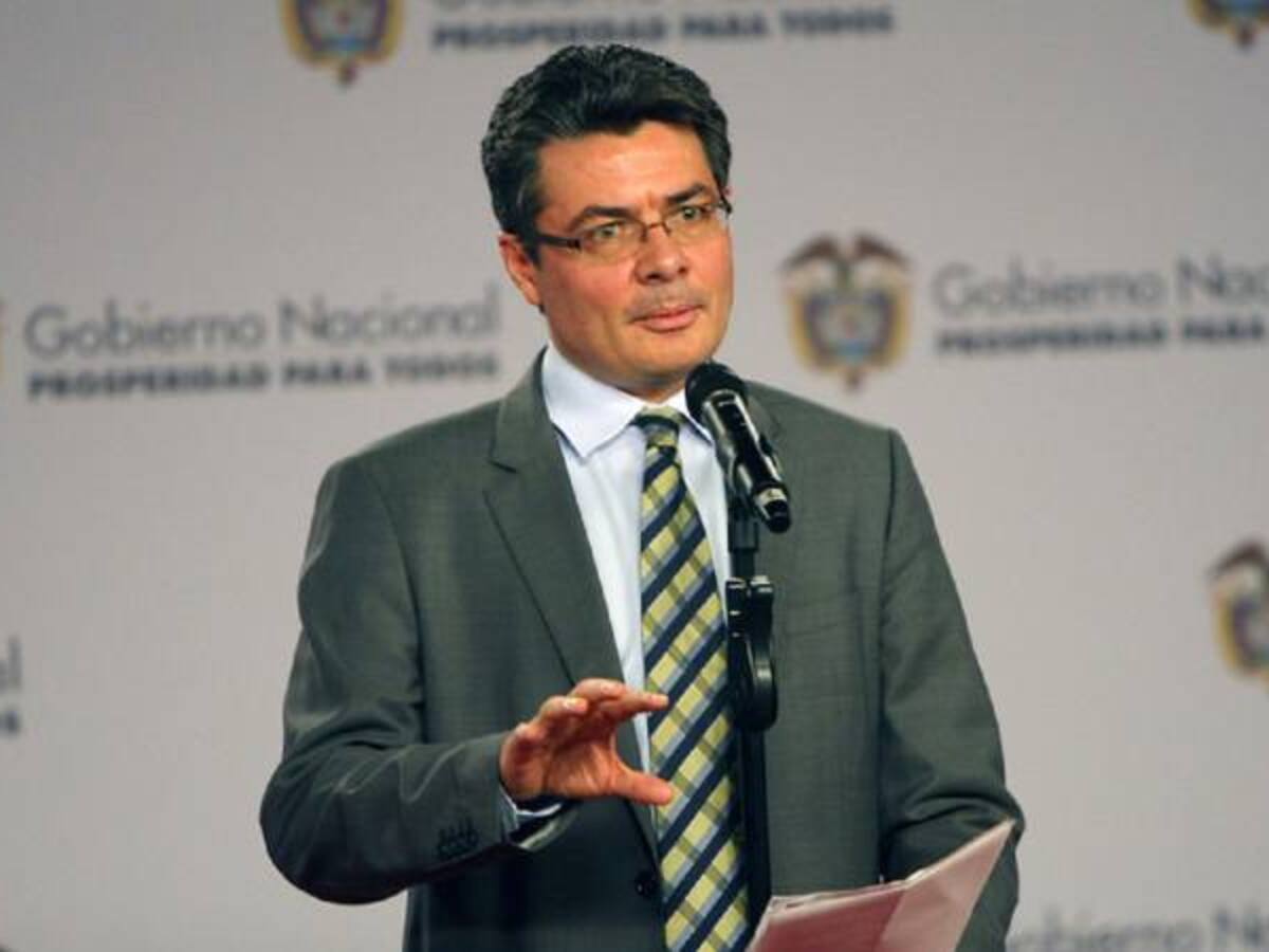 "La ley 550 para el HUV, la mejor decisión para salvarlo": Ministro de Salud