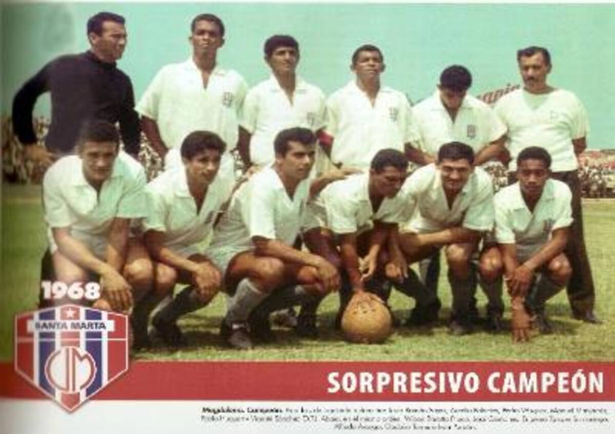 UNIÓN MAGDALENA 1968ARRIBA IZD-DER: Justo Ramón Sayas, Aurelio Palacios, Pedro Vásquez, Manjarrés, Pablo Huguett, Vicente Sánchez (D.T)ABAJO IZD-DER:  Pipico, José Quiñones, Eugenio ‘Tanque’ Samaniego, Alfredo Arango, Obdulio Tórres e Iván Ponzón