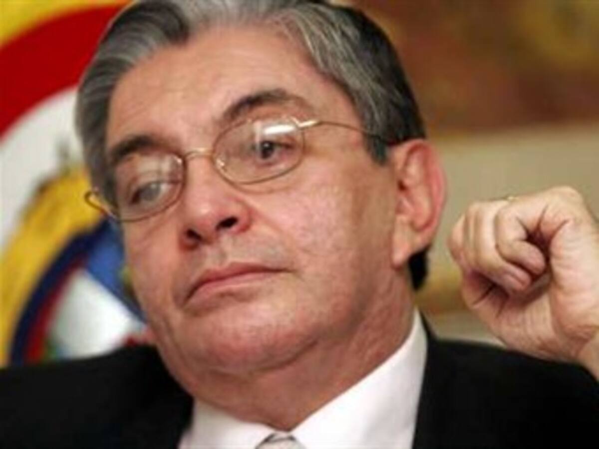 El gobierno pide revocar detención domiciliaria de 20 personas