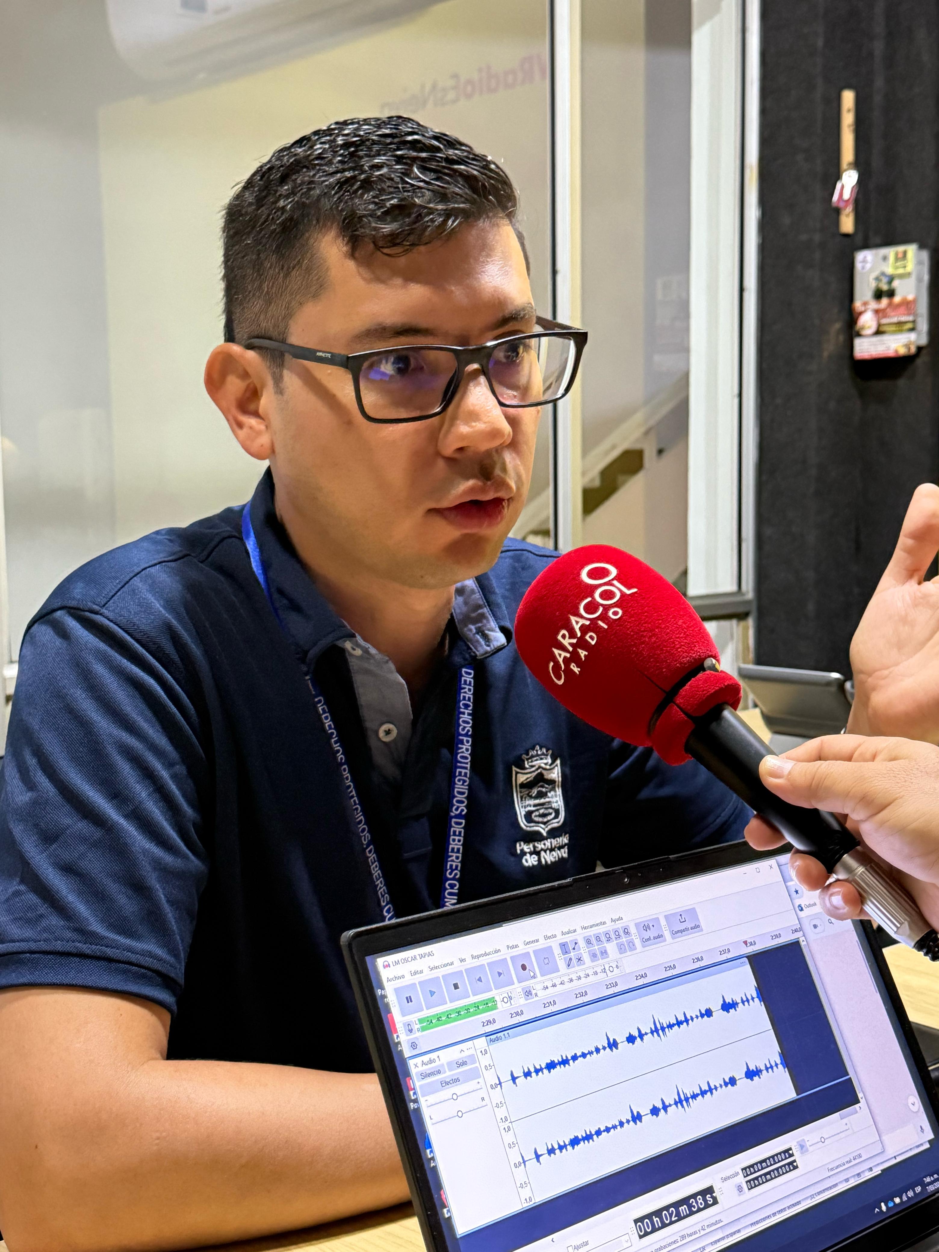 La jueza encargada pudo constatar la grave situación que se vive en el establecimiento. Foto Caracol Radio Neiva.