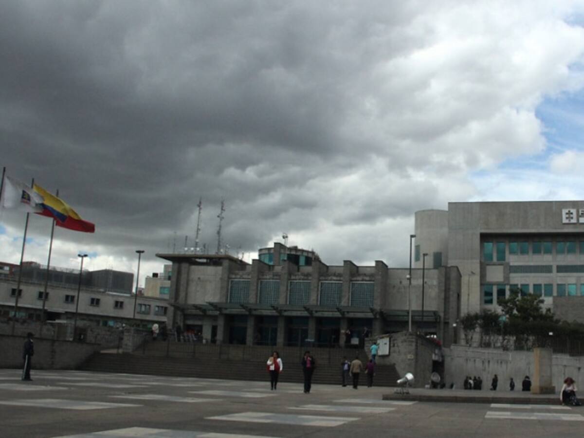 Fiscalía investigará empresas de energía posible desvío de recursos públicos