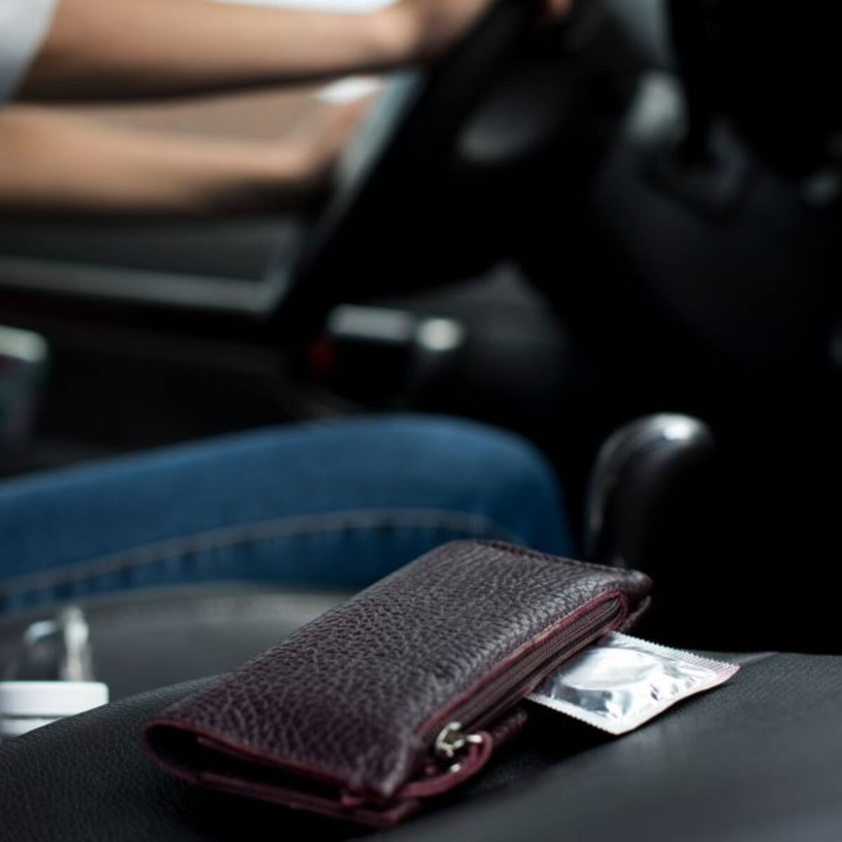 Militar murió cuando tenía sexo en el carro: disparó el arma por accidente