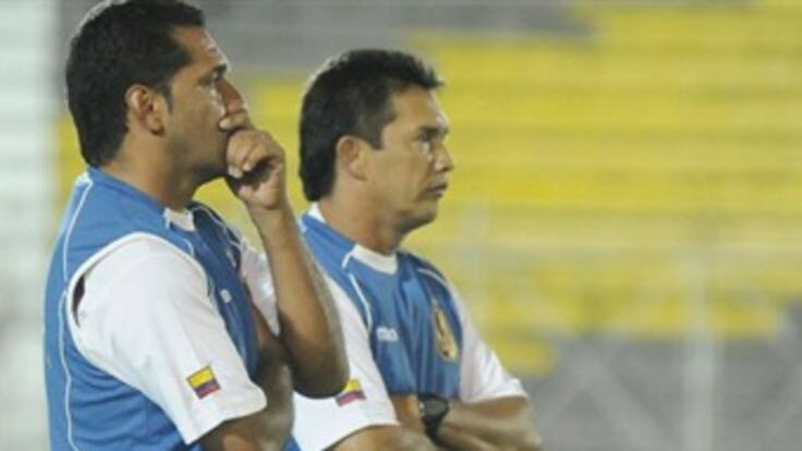 Carlos Castro continuará como técnico de Deportes Tolima