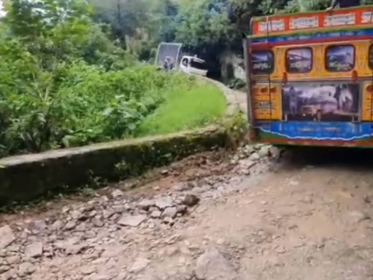 Alcaldes piden apoyo para mejoramiento de la vía Supía-San Juan-Marmato