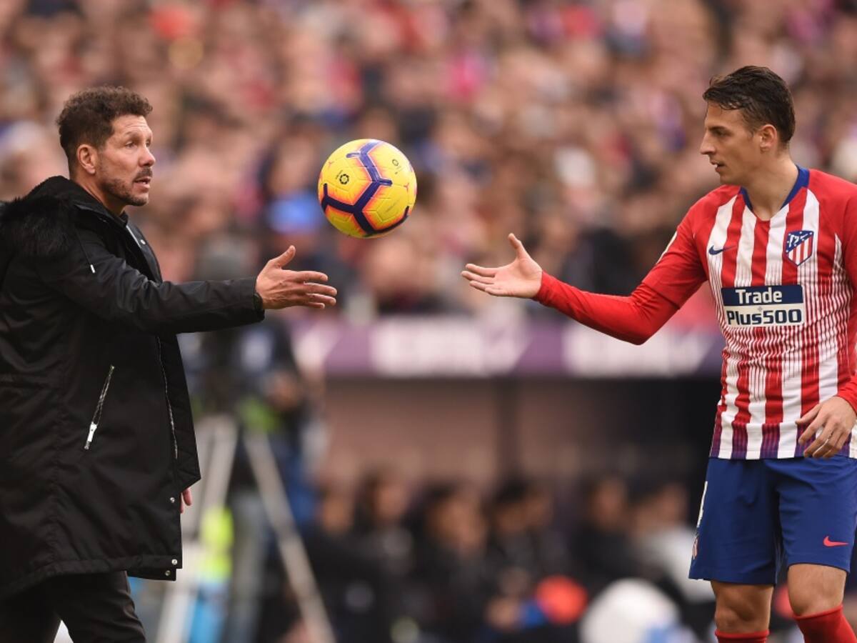 Santiago Arias recibe elogios de Diego Simeone y se afianza en la titular