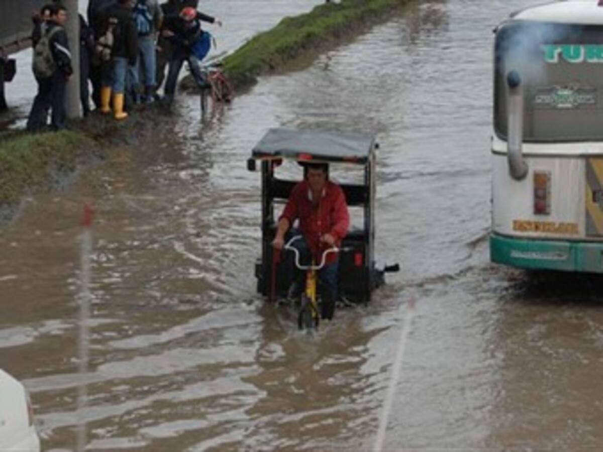 Fuertes lluvias han causado 26 muertos y 52 mil damnificados