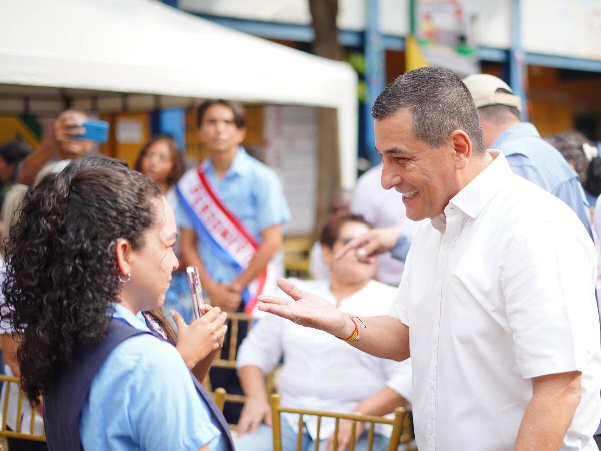 Inician las clases en colegios públicos de Cartagena con todos los servicios garantizados