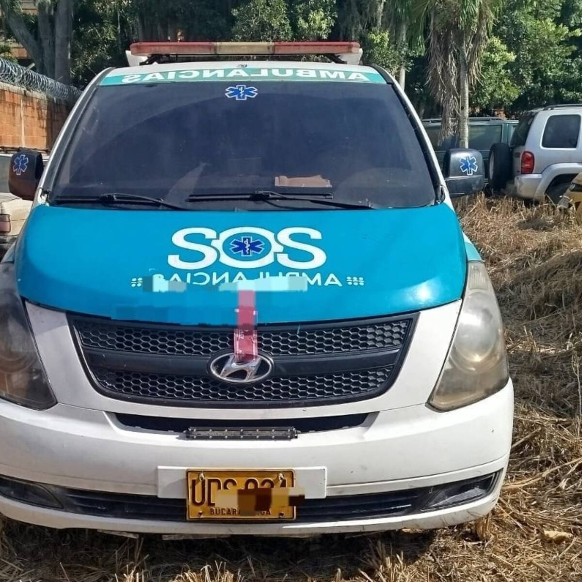 Detienen a un hombre que conducía una ambulancia en estado de embriaguez