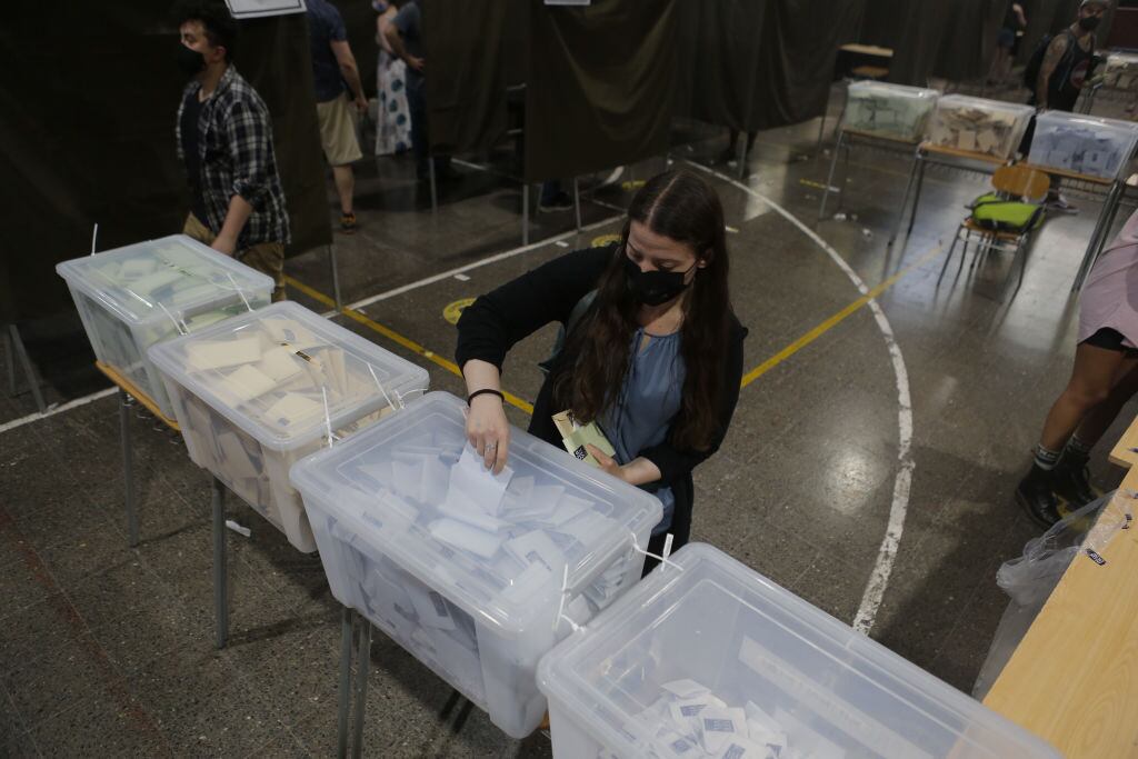 Jornadas de votación en Chile. (Foto: Cris Saavedra Vogel/Anadolu Agency via Getty Images)