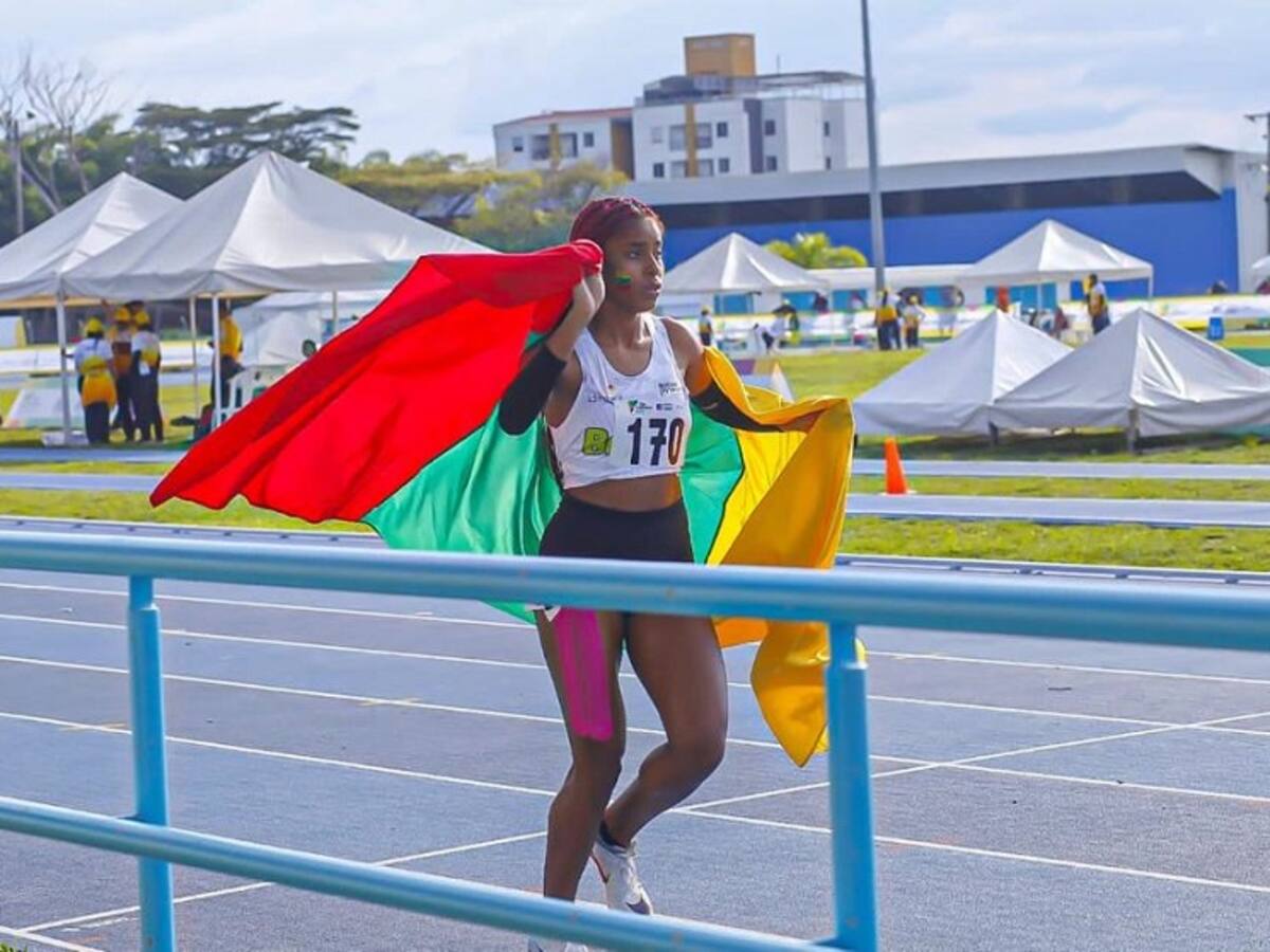 Oro y Récord Paranacional para el bolivarense Buendi Recuero