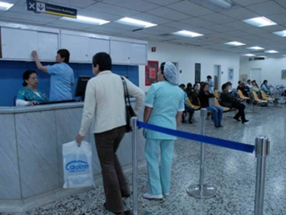 En riesgo $30 billones por artículo de la reforma a la salud, advierte la Contraloría