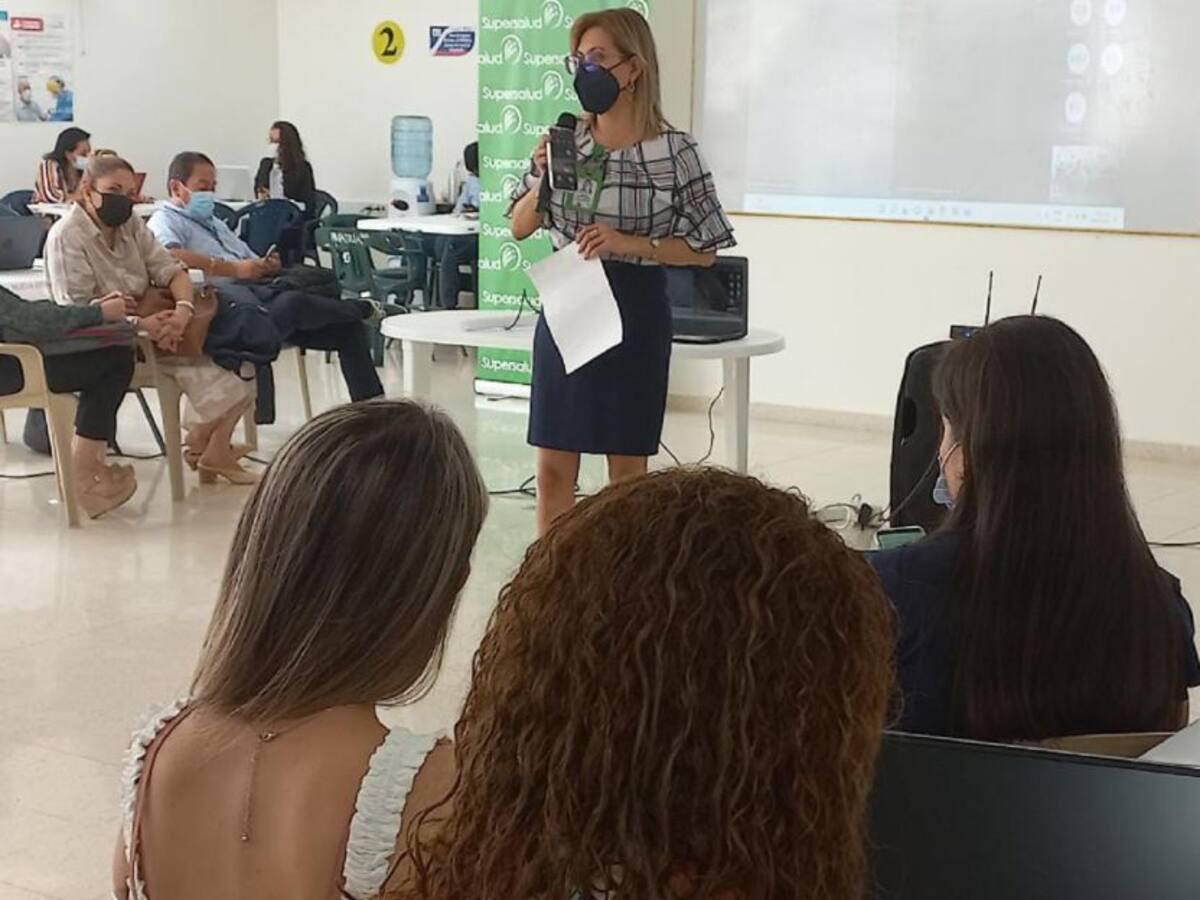 En el Huila se cumple mesa para garantizar servicios de la EPS Medimás