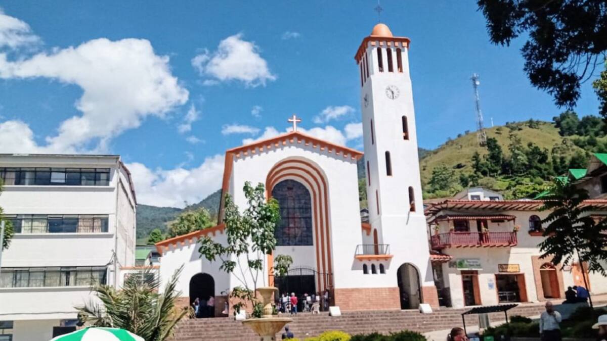 Estrategia de seguridad especial en los límites de Caldas y Antioquia