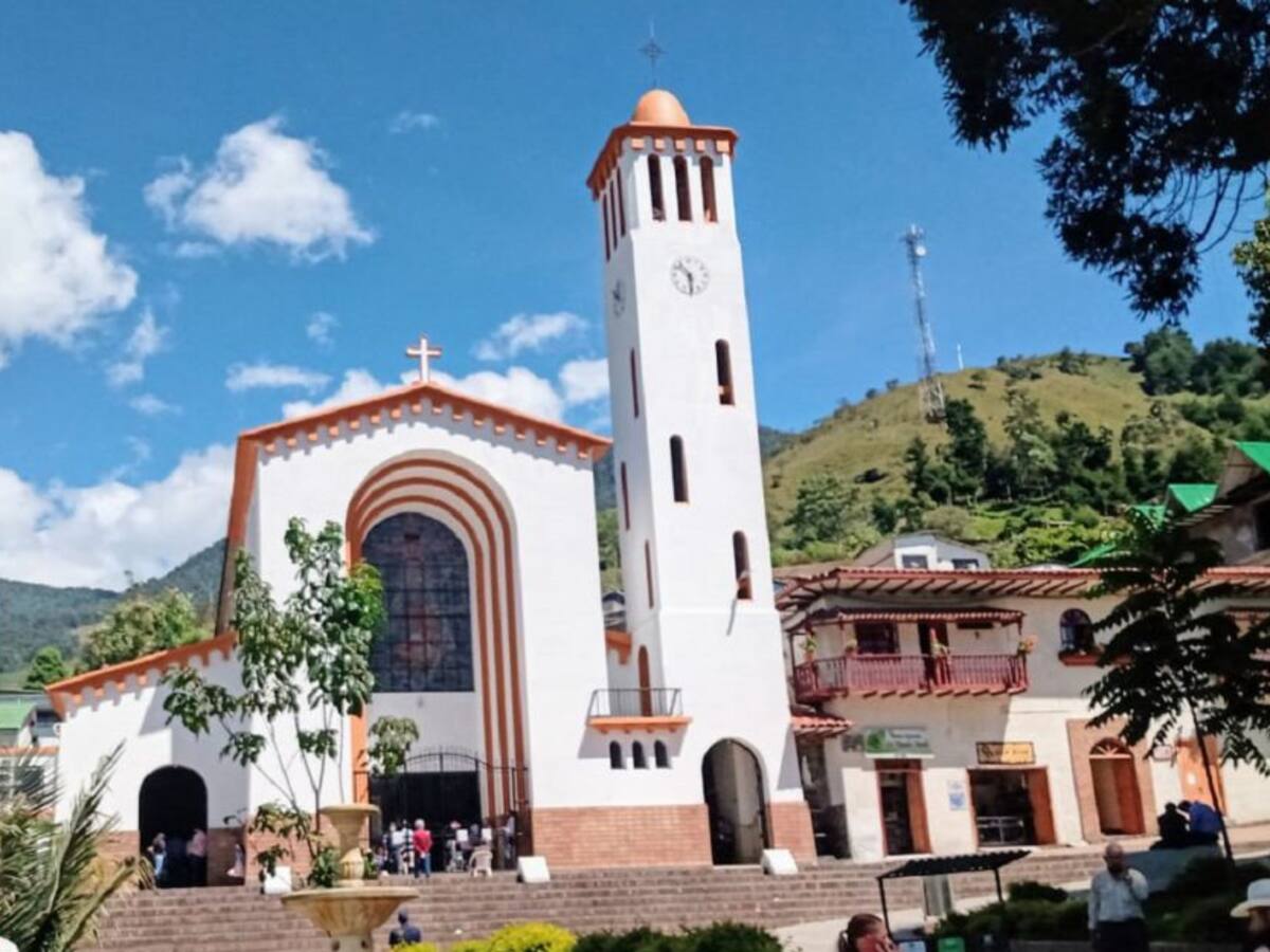 Estrategia de seguridad especial en los límites de Caldas y Antioquia