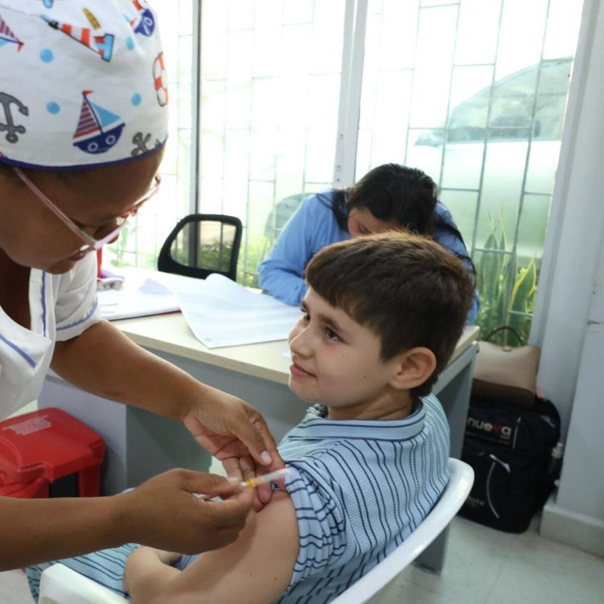Bolívar inicia vacunación escalonada contra el dengue que beneficiará a niños y niñas priorizados