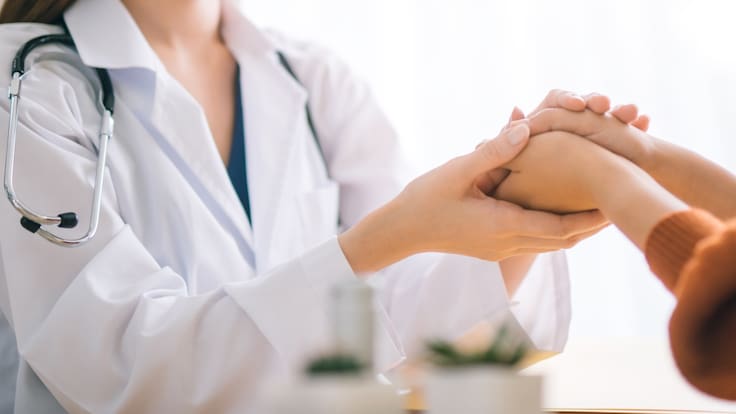 “El tratamiento de mi hija vale 70 mil dólares y yo soy un asalariado” declaró James Barrera padre de Natalia Barrera quien padece de cáncer