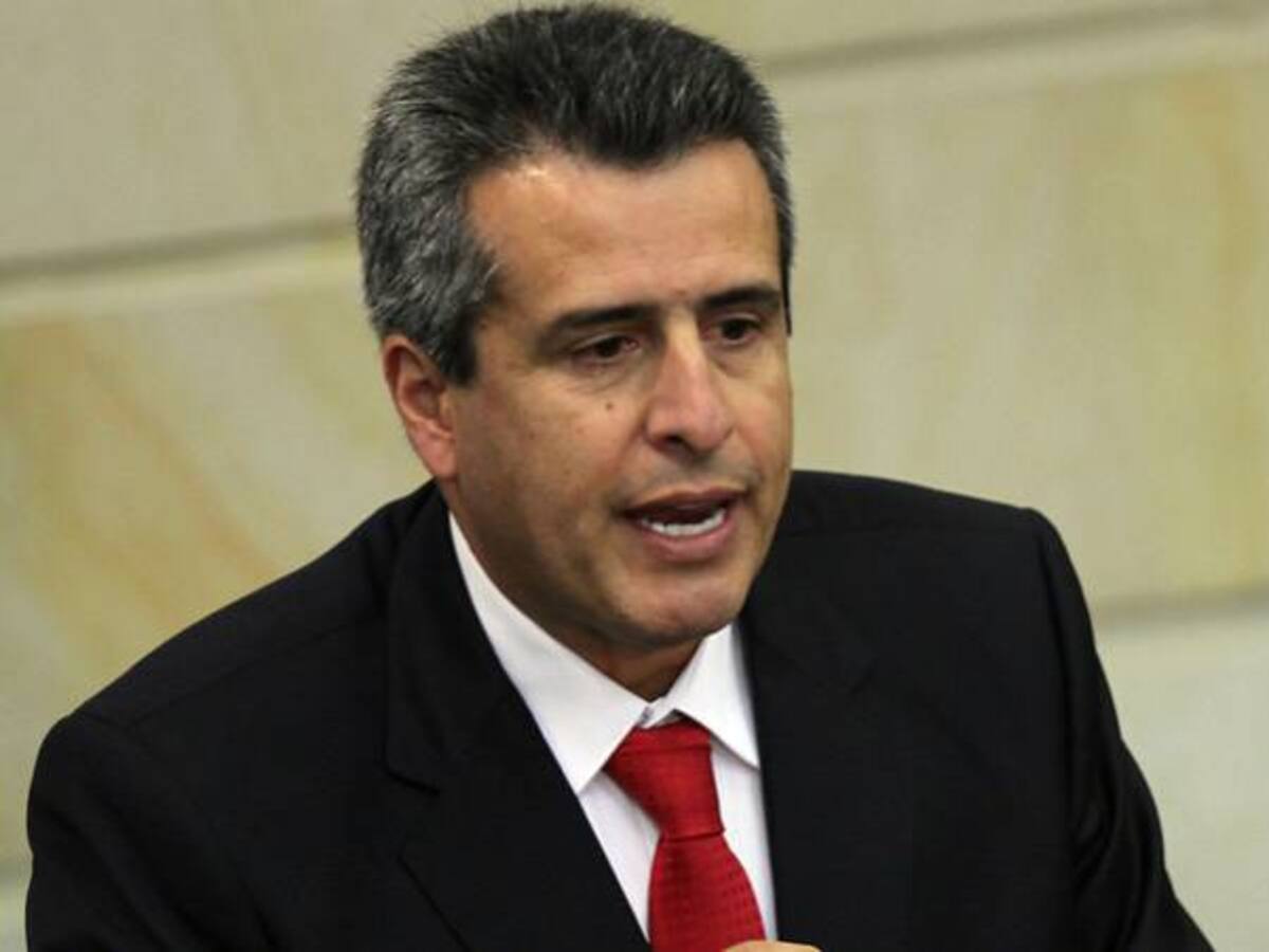 Se está judicializando demasiado la política: presidente del Congreso
