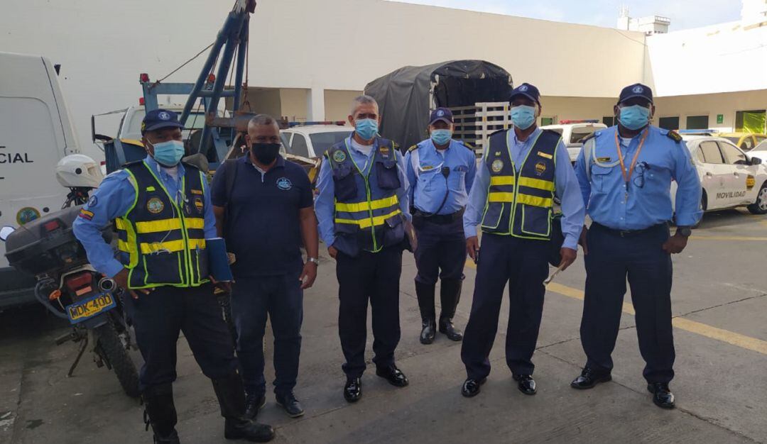 Miembros del sindicato de agentes de tránsito del DATT