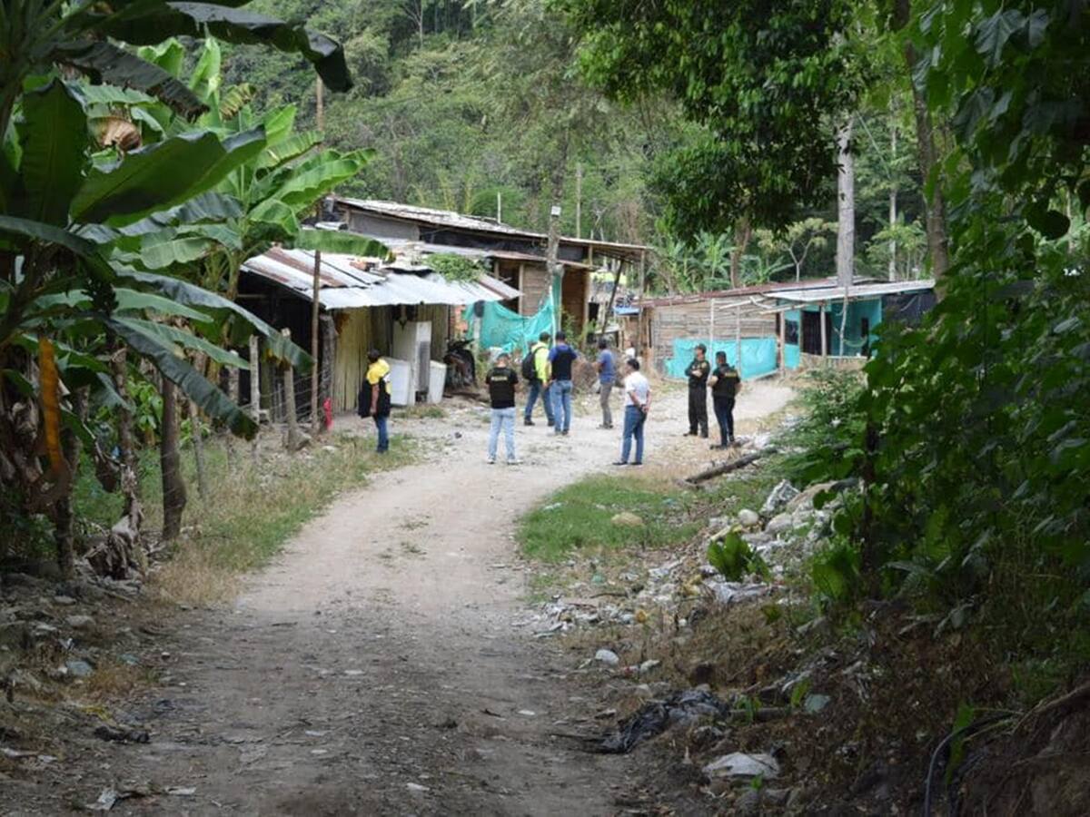 Encuentran elementos que habrían sido utilizados en un robo masivo en el sector del Totumo