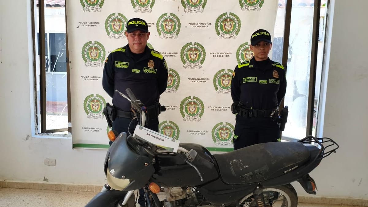 Policía recupera en Marialabaja una motocicleta que había sido hurtada hace diez años